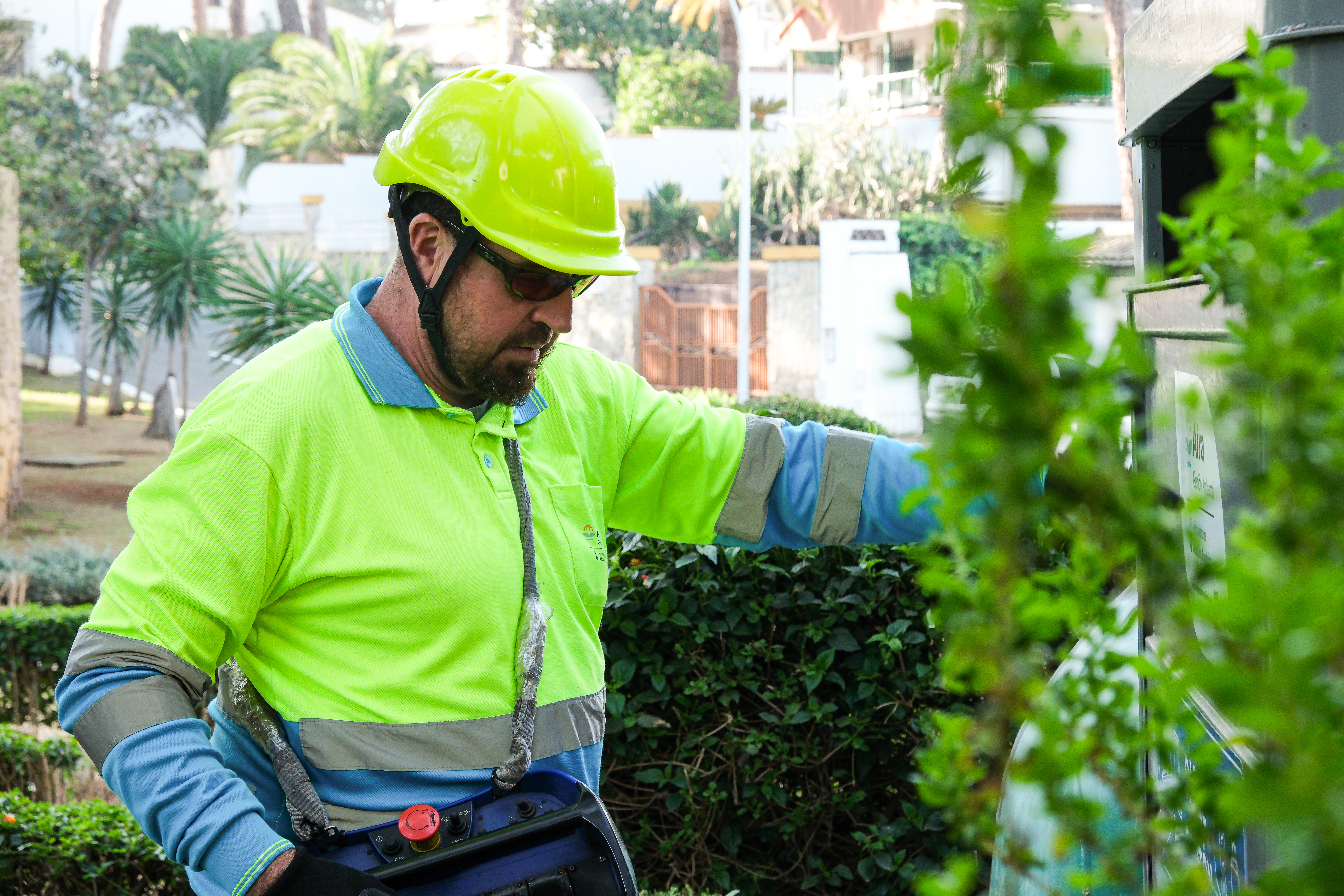 Importante aumento de la recogida de cartón durante la temporada navideña en Alcalá 