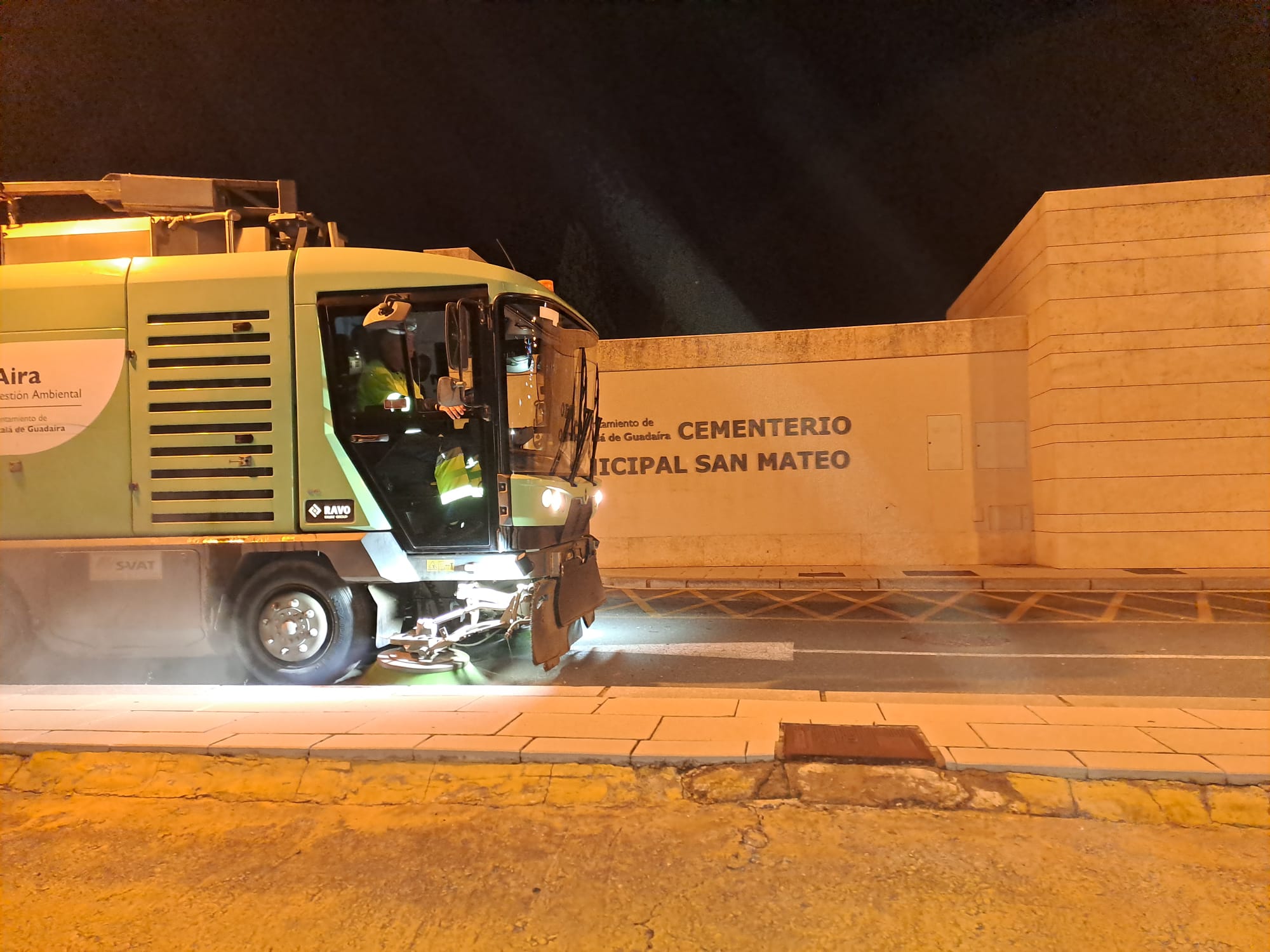 AIRA organiza un nuevo refuerzo especial en el Cementerio y Tanatorio por `Todos los Santos´