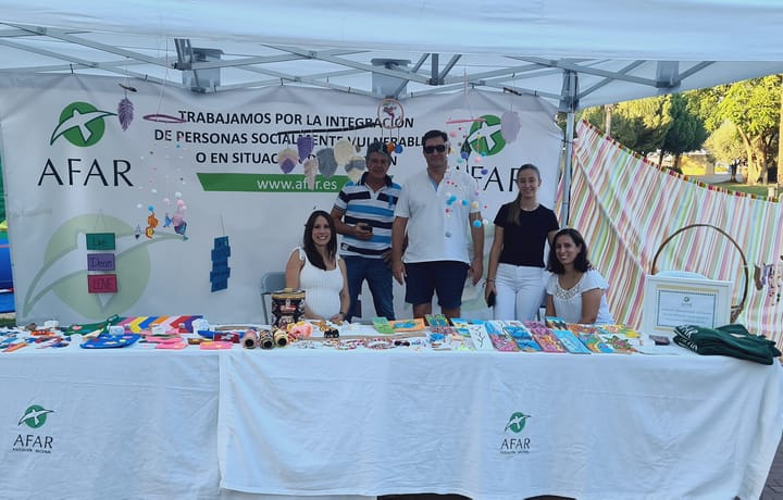 Mercadillo Solidario en la Feria San Miguel