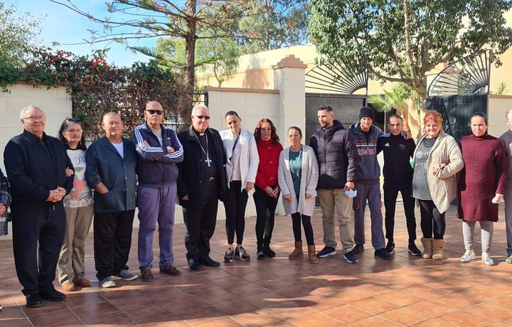 Visita del Arzobispo de Sevilla Monseñor José Ángel Saiz Meneses