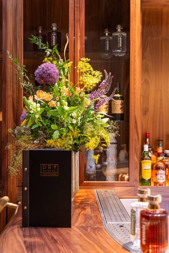 Coctelería Dry Martini by Javier de las Muelas en el Hotel Mercer Madrid 5*Gran Lujo