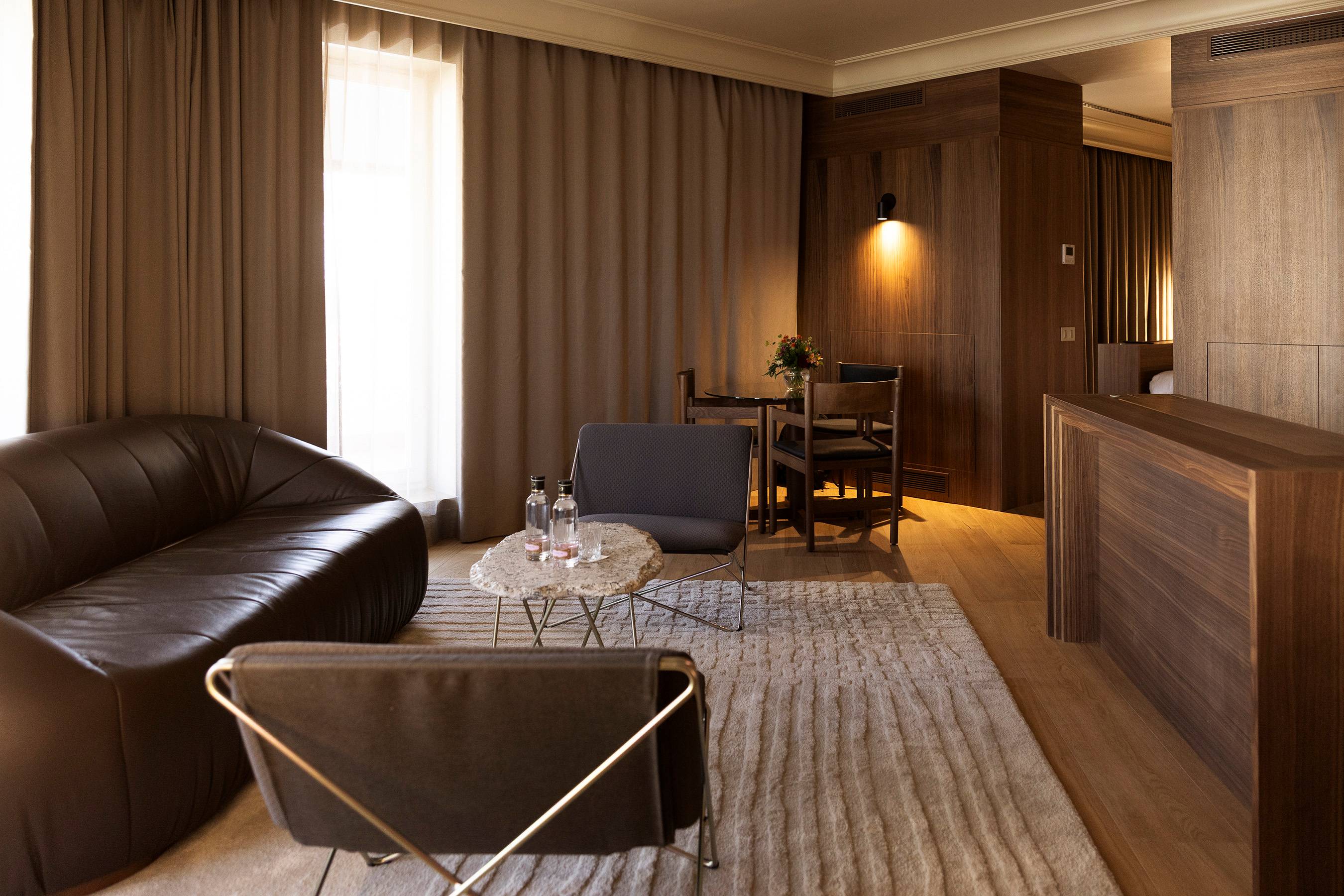 Sala de estar en la Mercer Suite del Hotel Mercer Madrid 5*GL