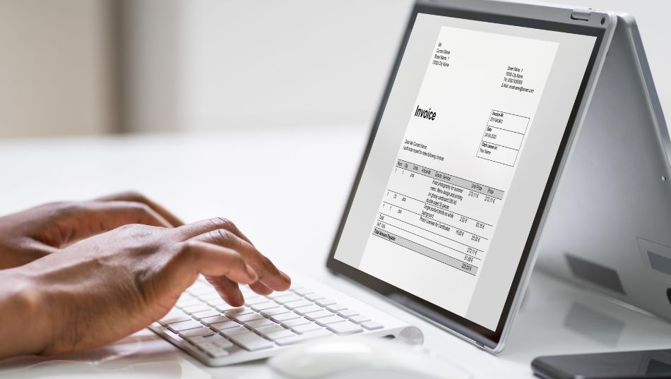 cómo hacer una factura