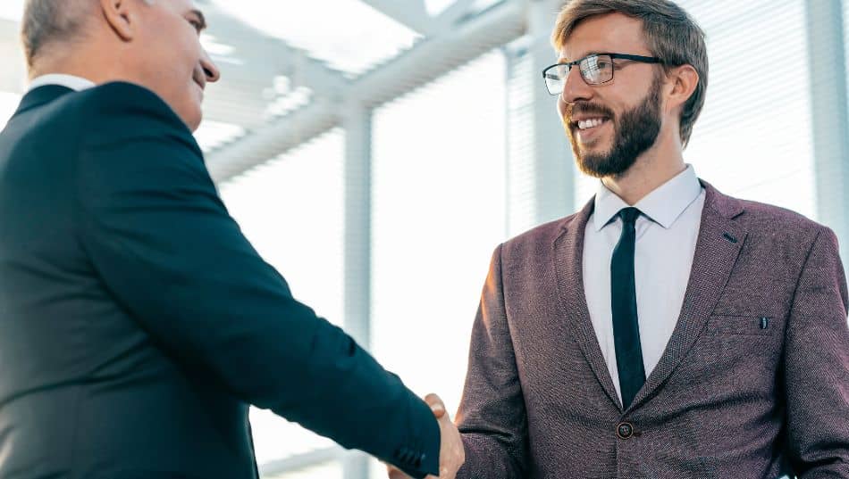 Venta participaciones de una Sociedad Limitada entre socios