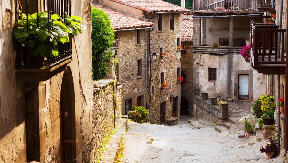 18+1 negocios rentables que montar en un pueblo