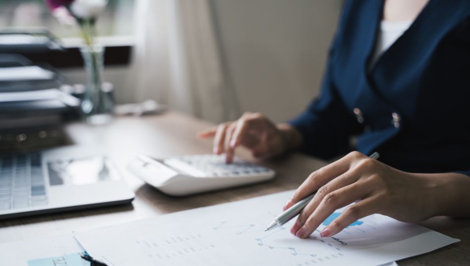 Cómo contabilizar los seguros sociales