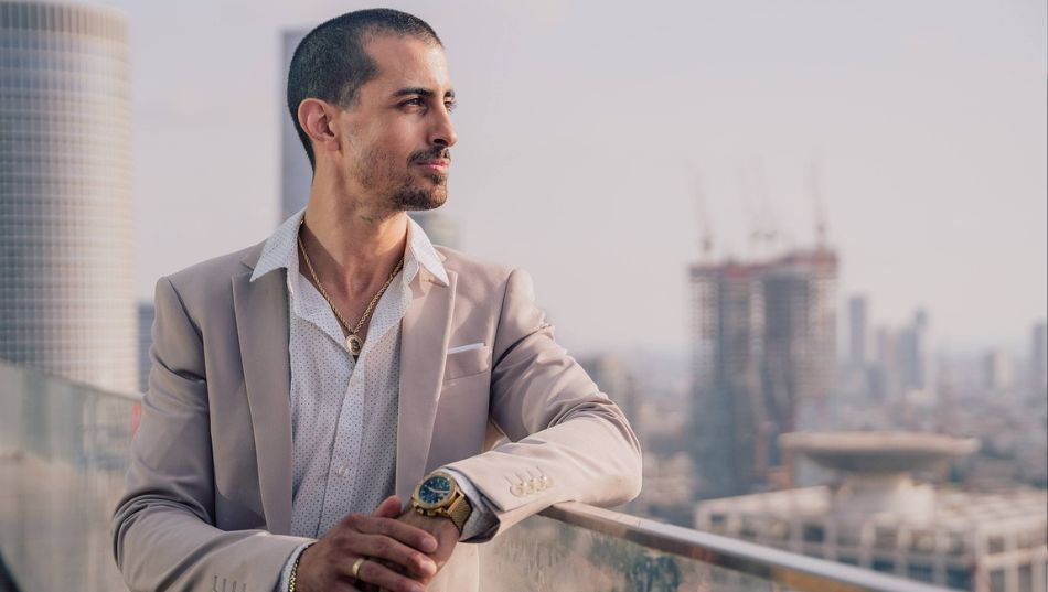 ¿Puede un autónomo societario facturar a otra empresa?