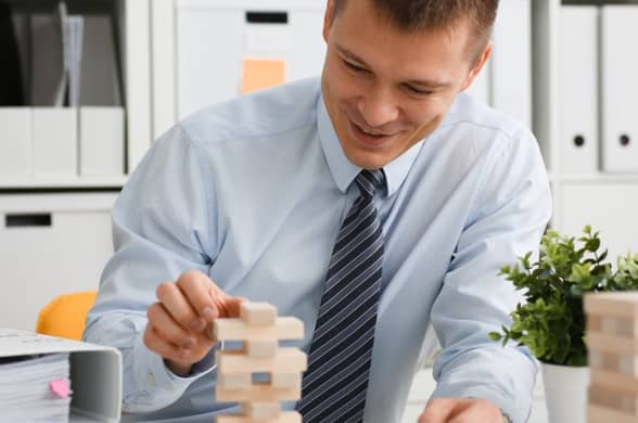 ¿Se puede ser administrador de una sociedad sin ser autónomo?