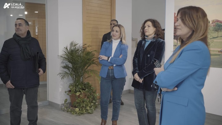 Nos visitó la Europarlamentaria Lina Gálvez para ver la transformación de nuestra ciudad gracias a los fondos de la UE