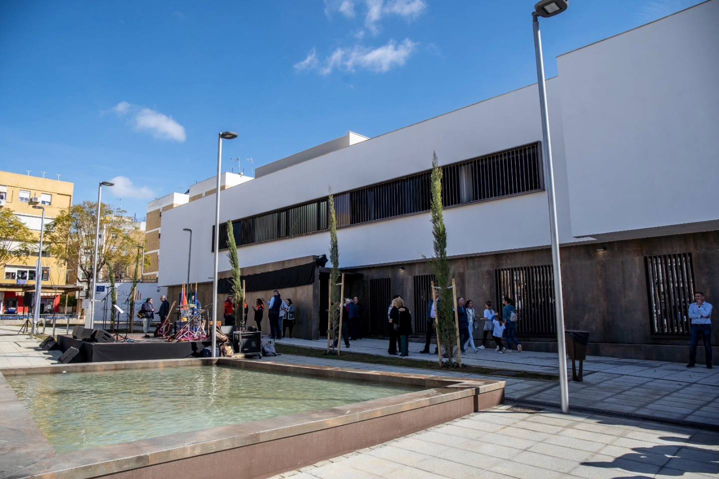 Cientos de personas comparten la presentación del Centro de Igualdad  de Alcalá, “un símbolo en el presente y un legado para el futuro”
