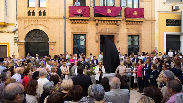 Alcalá pone en uso la reforma de la calle Nuestra Señora del Águila, una apuesta por un nuevo concepto de ciudad