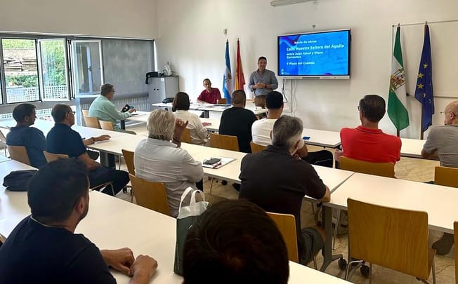 Reunión informativa segunda Fase de la Calle La Mina