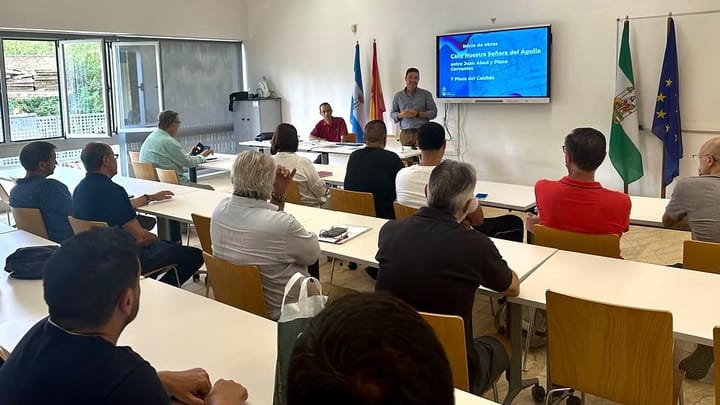 Reunión informativa segunda Fase de la Calle La Mina