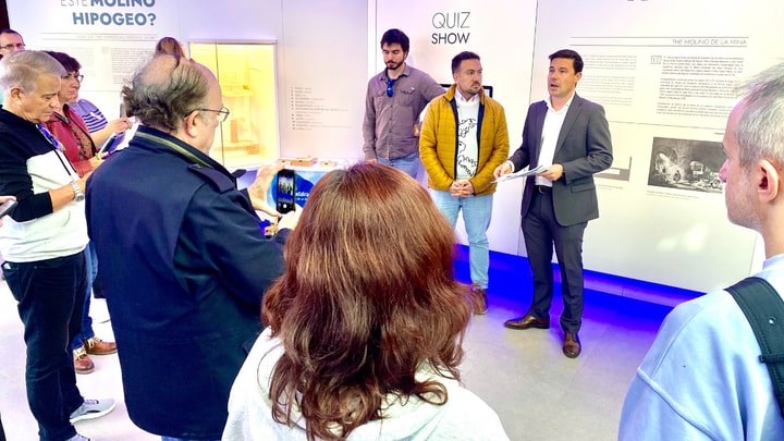 Periodistas internacionales especializados del ámbito económico y financiero de la red Sevilla City One visitan las áreas de oportunidad de Alcalá de Guadaíra