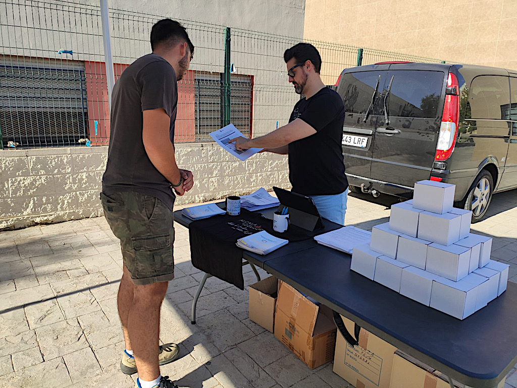 Carpa Centro Salud zona norte y calle Silos