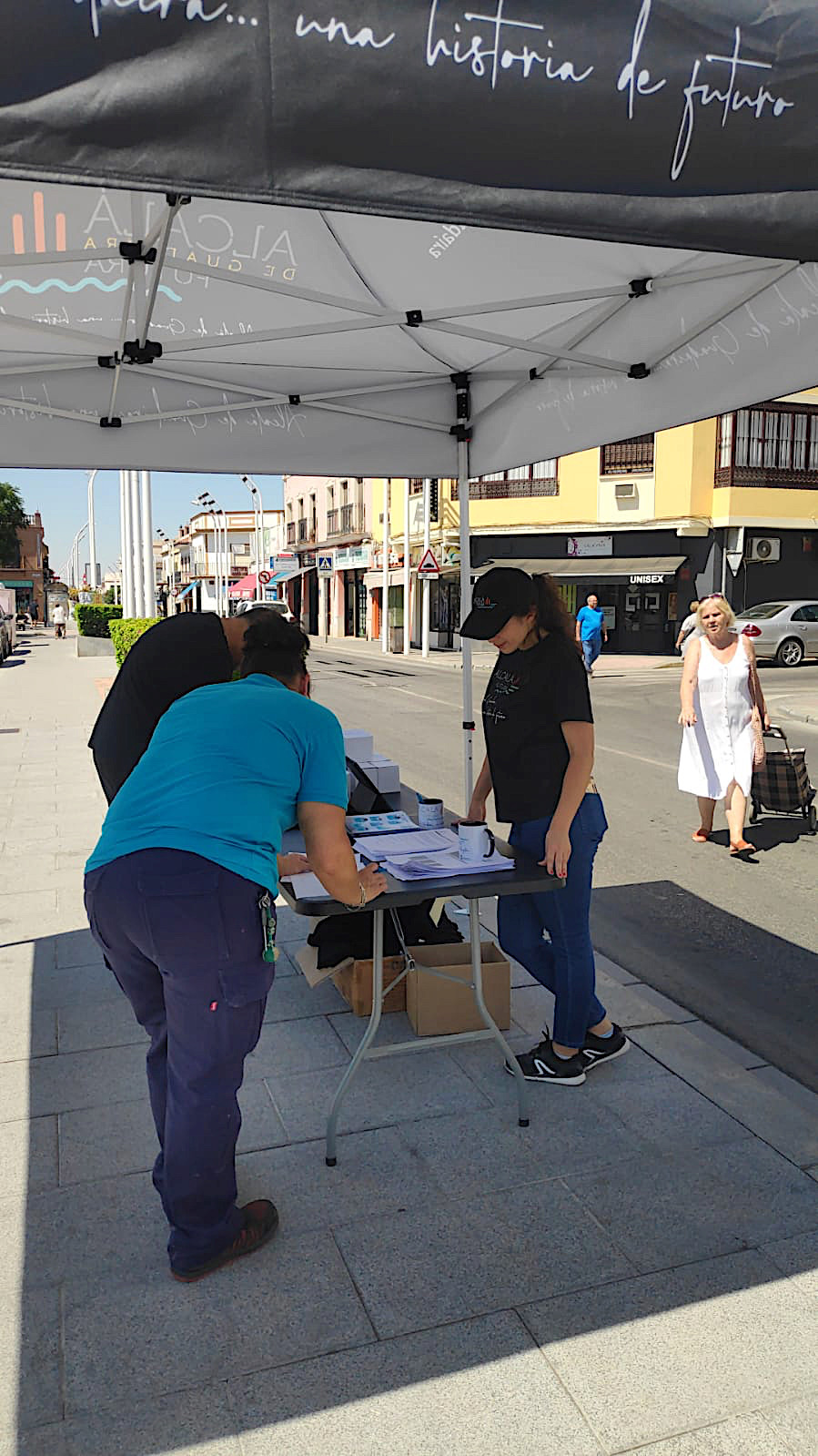 Carpa Centro Salud zona norte y calle Silos