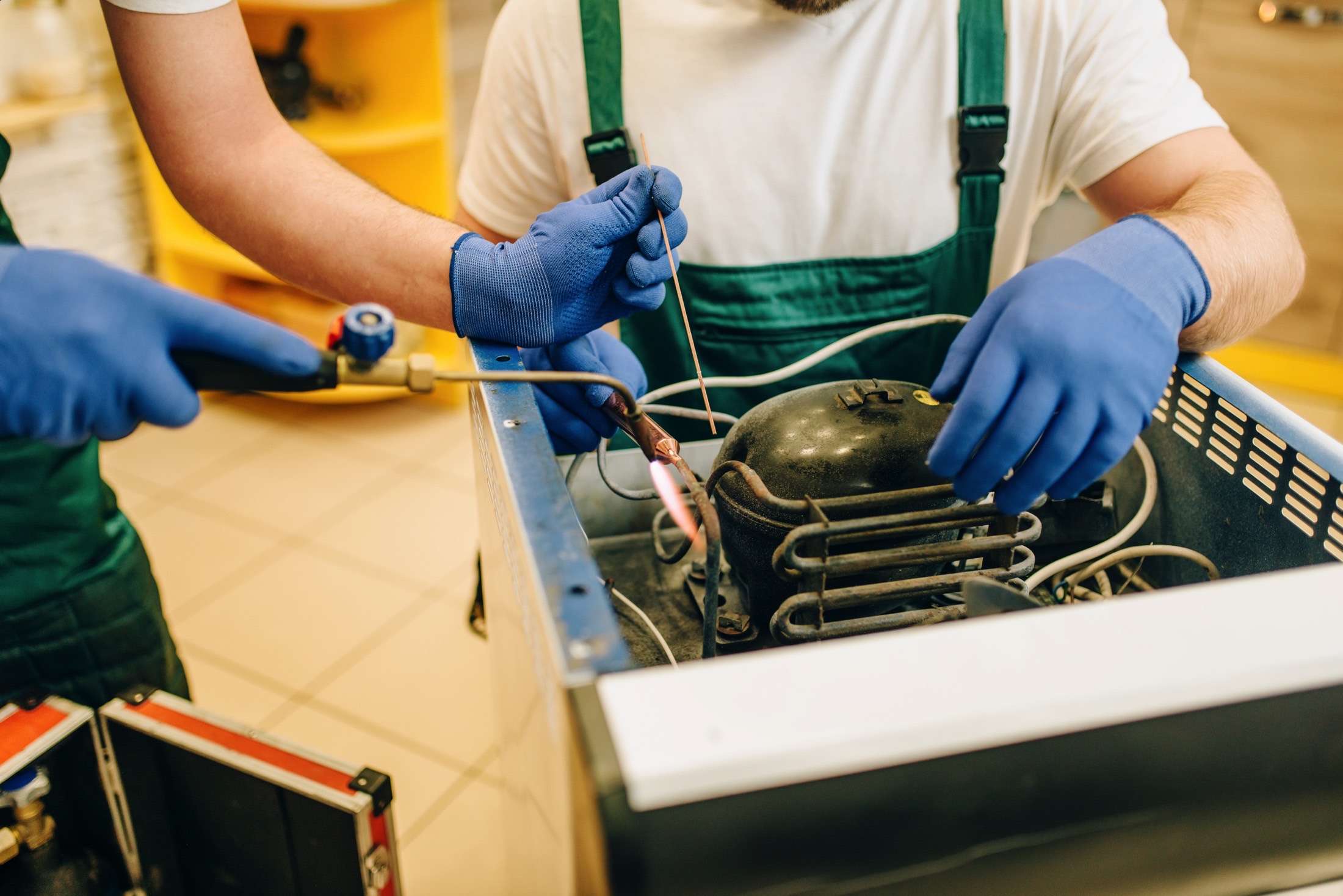 E010 MANTENIMIENTO DE ELECTRODOMÉSTICOS 