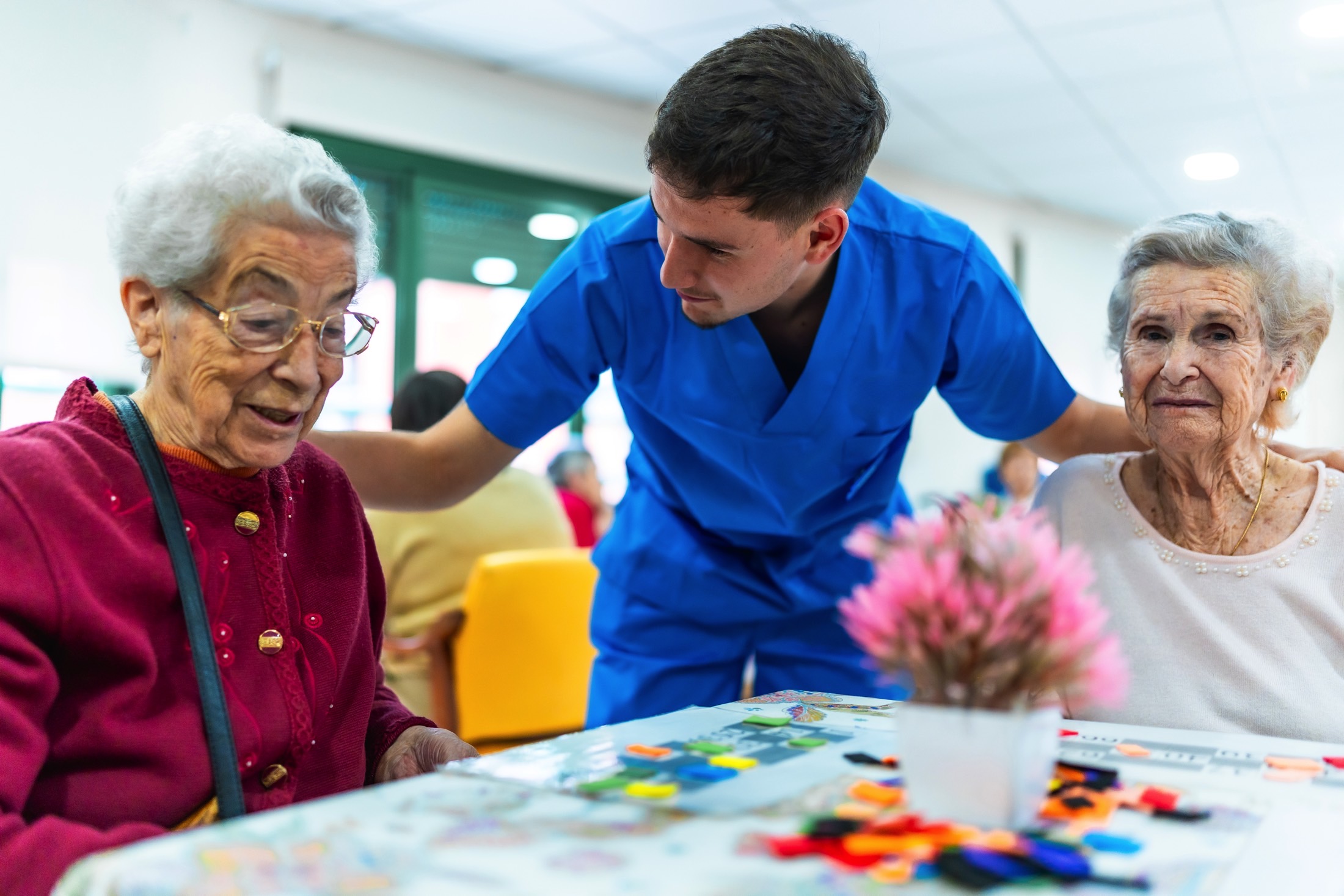 E050 ATENCIÓN SOCIOSANITARIA A PERSONAS DEPENDIENTES EN INSTITUCIONES SOCIALES - (Zona Eracis) 