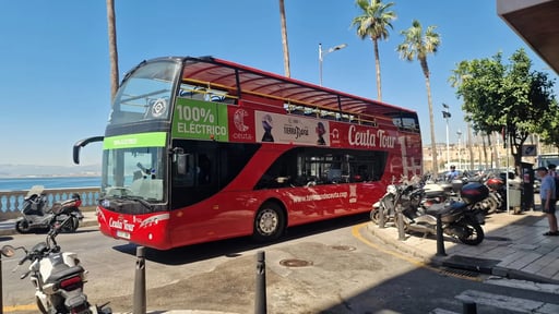 Ceuta ultima las pruebas de su nuevo autobús turístico antes de su puesta en marcha