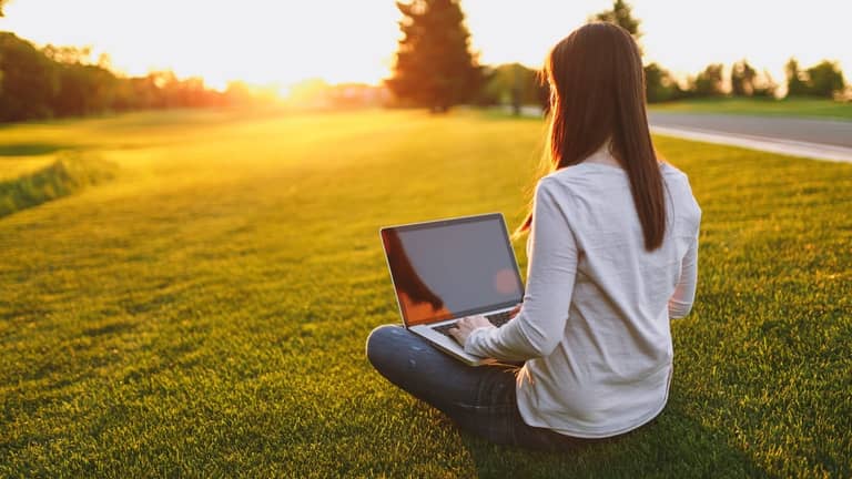 Multiplica la rentabilidad de tu negocio rural gracias al Internet por satélite