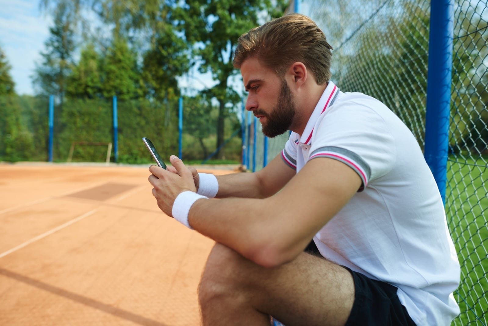 La importancia de la conectividad en las instalaciones deportivas rurales
