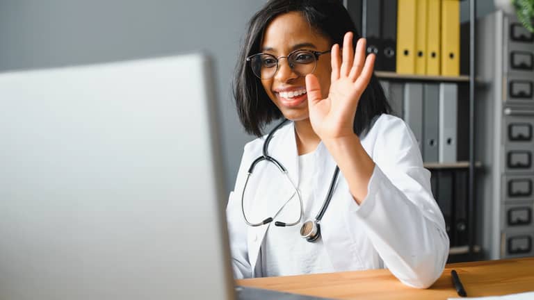 Transformar la atención médica rural gracias al internet satelital