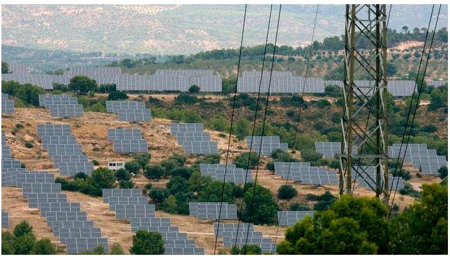 El plan español para acelerar la implantación de las renovables: todo a la vez y en todas partes