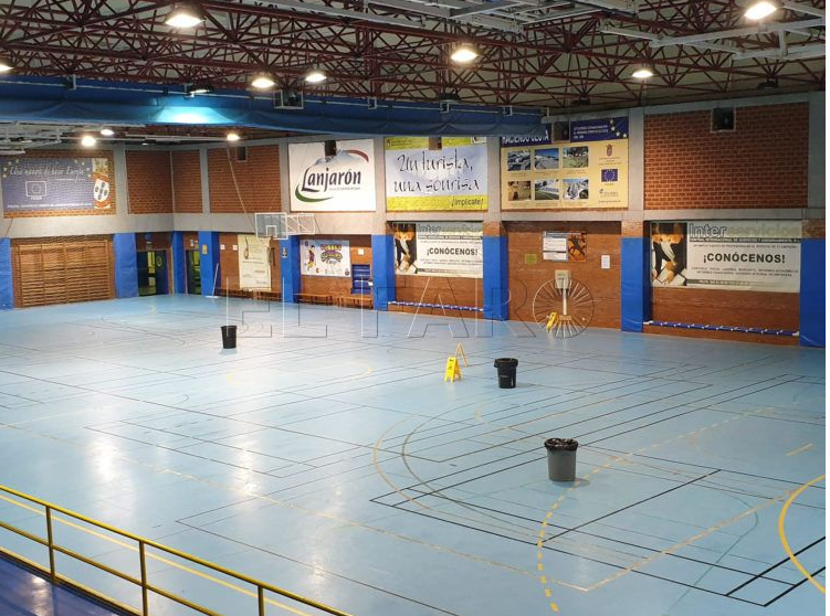 Las obras de mejora en el polideportivo Campoamor